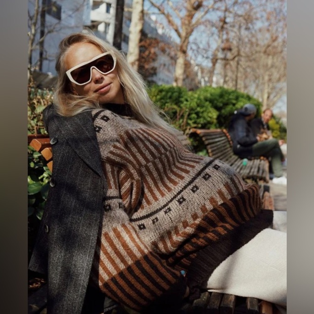The Knotty Ones Sweater - Picture 2 of 5